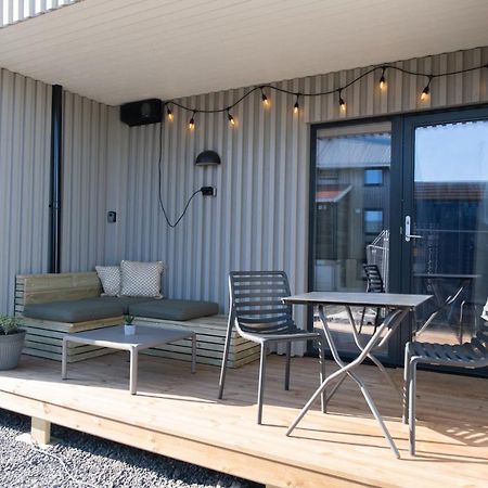 Modern Apartment In เฮนนิงวาสร์ ภายนอก รูปภาพ