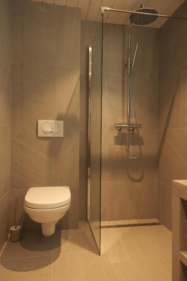 Modern Apartment In เฮนนิงวาสร์ ภายนอก รูปภาพ